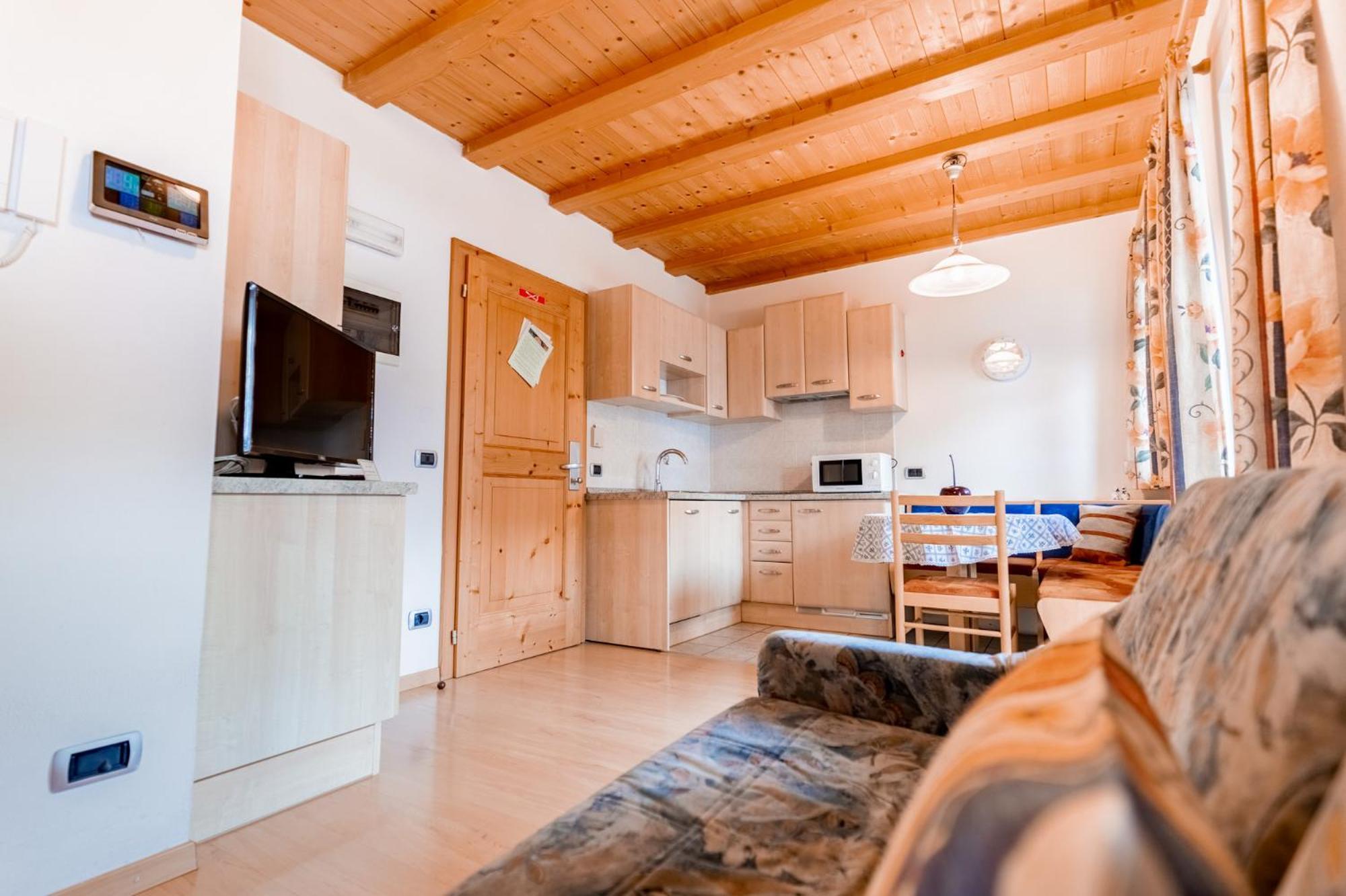 Residence Villa Toni Сан-Виджилио-ди-Мареббе Экстерьер фото
